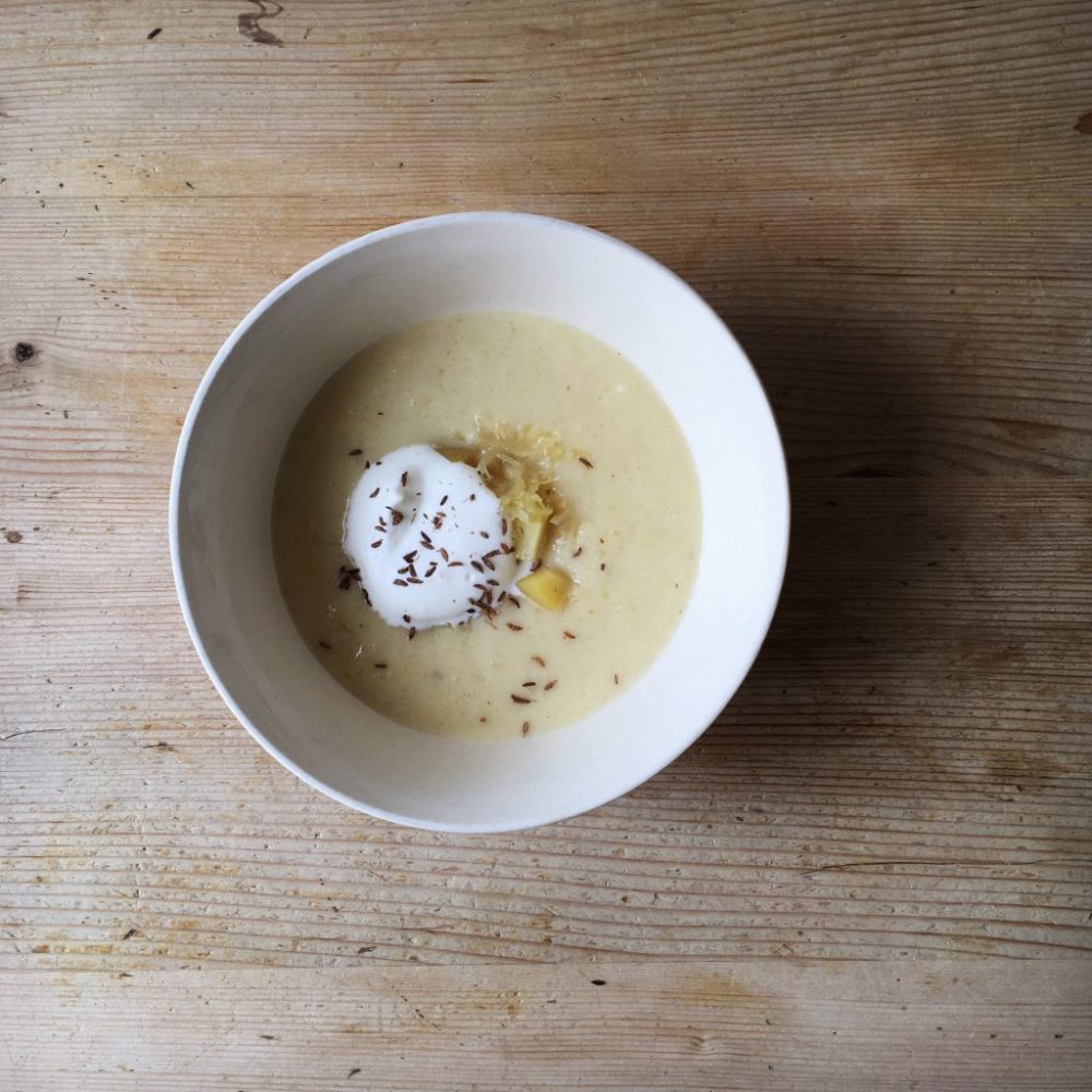 Sauerkrautsuppe mit Kümmel – Einfach Essen
